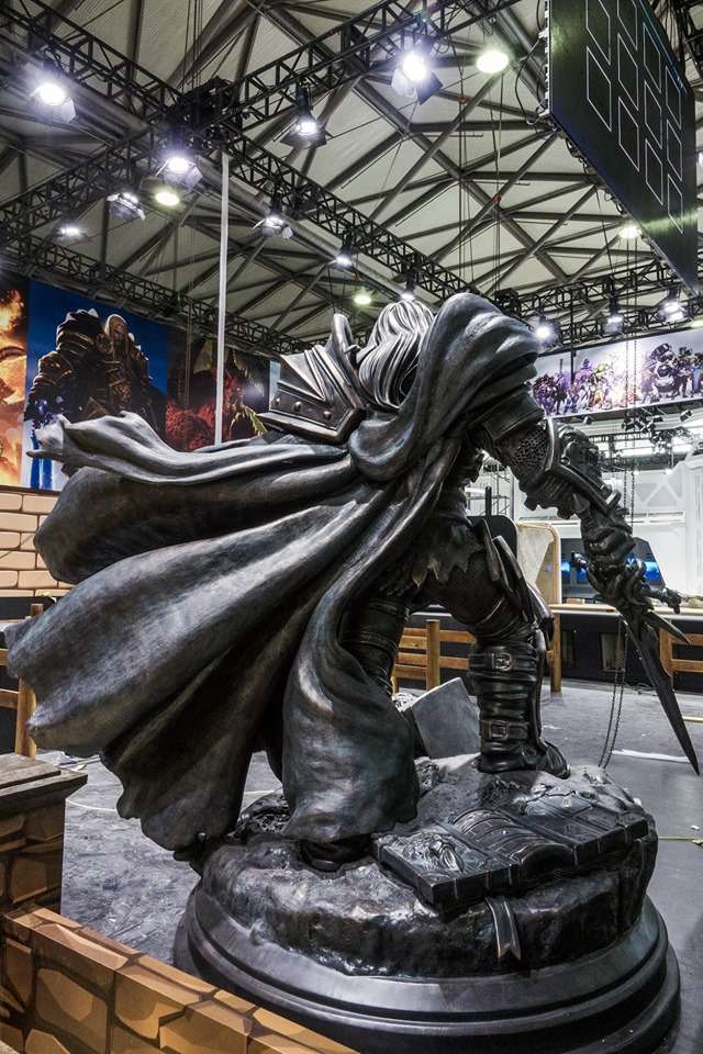 warcraft 3 iii reforged arthas menethil estatua statue rts strategy estrategia alliance aliança ally lordaeron terenas