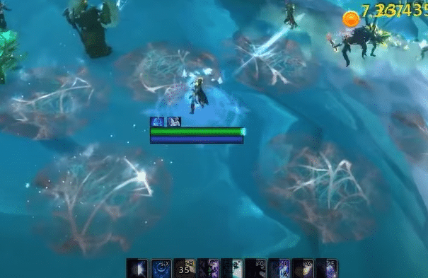 Imagem de Teias Envolventes, mecânica de Sennarth na primeira raid de Dragonflight